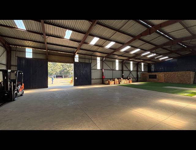 6,225M² WAREHOUSE FOR SALE IN CHLOORKOP